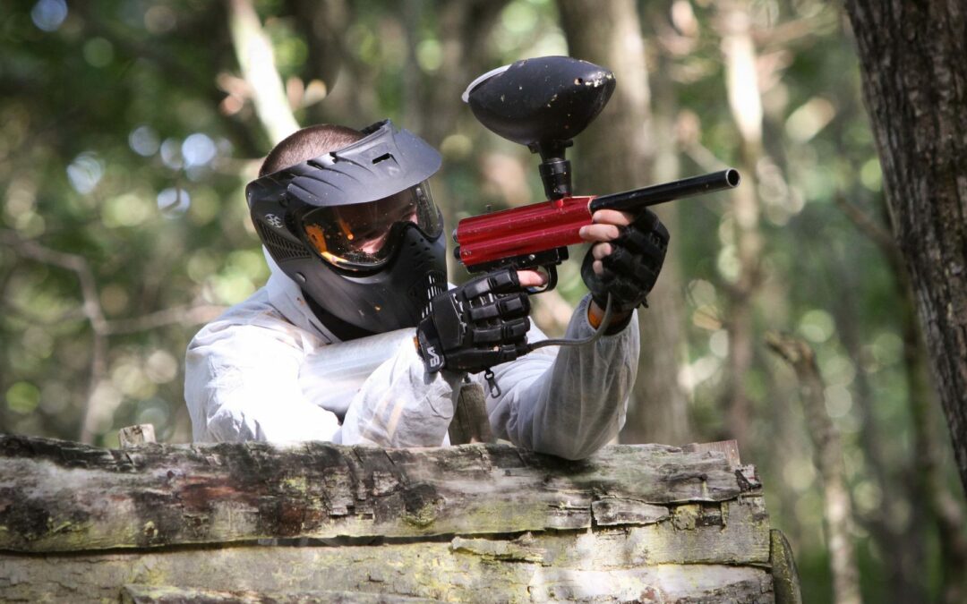 How to dress for a paintball?